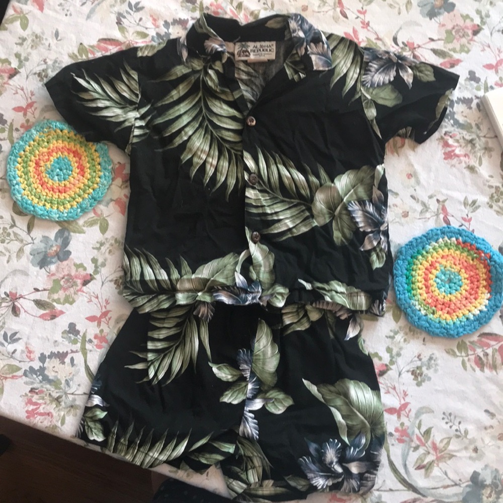 Vintage Aloha Republic Hawaiian Outfit